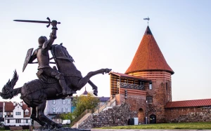 e81f5408-e3ae-4e12-9ac3-2c17202d04df