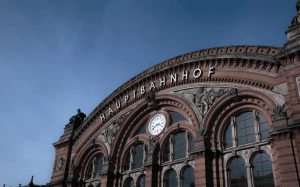 de2230fb-c45d-4718-b1bd-46f5c8b2aa3b