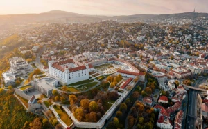 2400adbf-e00f-4f17-aeca-627aa1e99d81