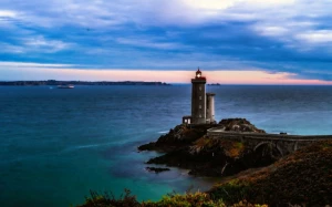 51bb34ec-9d8c-4e5b-bfeb-d5e64aa01be0