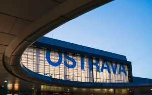 d626ba21-ebfe-449a-8e28-76785785463b