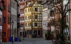 d25720a8-d3c1-4d51-9a33-965dfa66d2d6