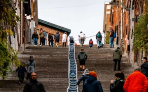 f328019f-fae5-4e68-ac90-434be8427922