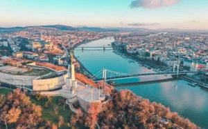 09489919-2fde-4afd-b712-558d6f63e562