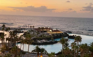 b0e7d729-498f-461e-bb2d-4176fad13bf0