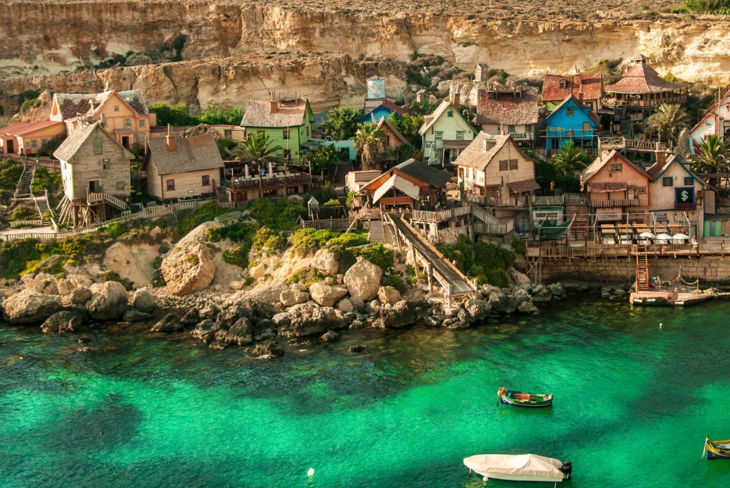 Photo by Magdalena Smolnicka via Unsplash