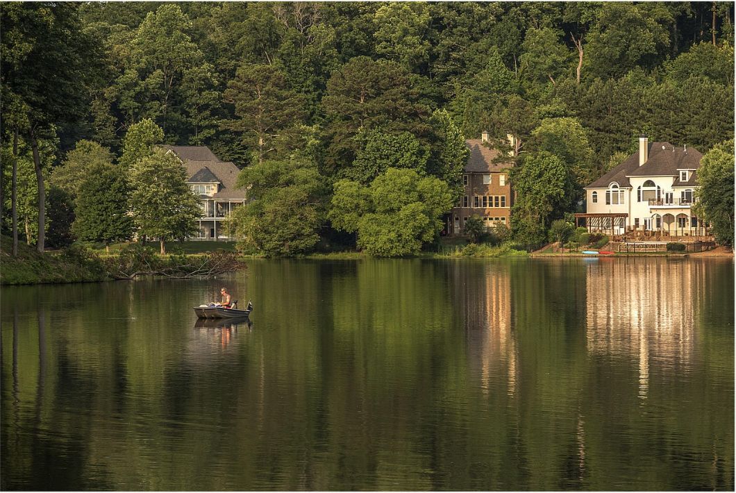 <b>Image by Chanh Nguyen from Pixabay</b>