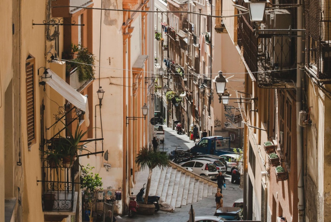 Photo by&nbsp;Juli Kosolapova via Unsplash