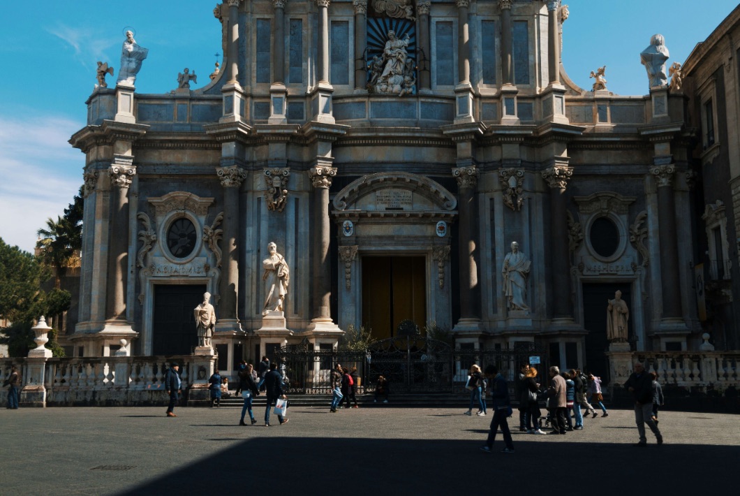 Photo by Samir Kharrat via Unsplash.