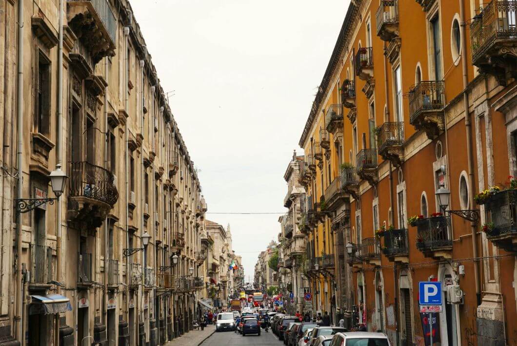 Travel from Catania Airport to Cefalu