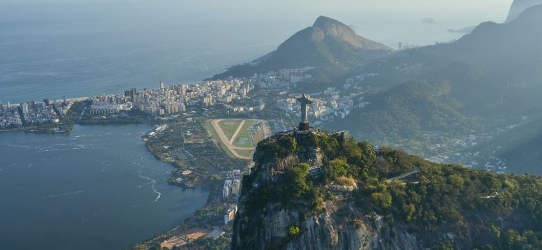 Things to Do in Brazil - Airports & Attractions
