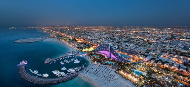 17 Best Beach Clubs in Dubai