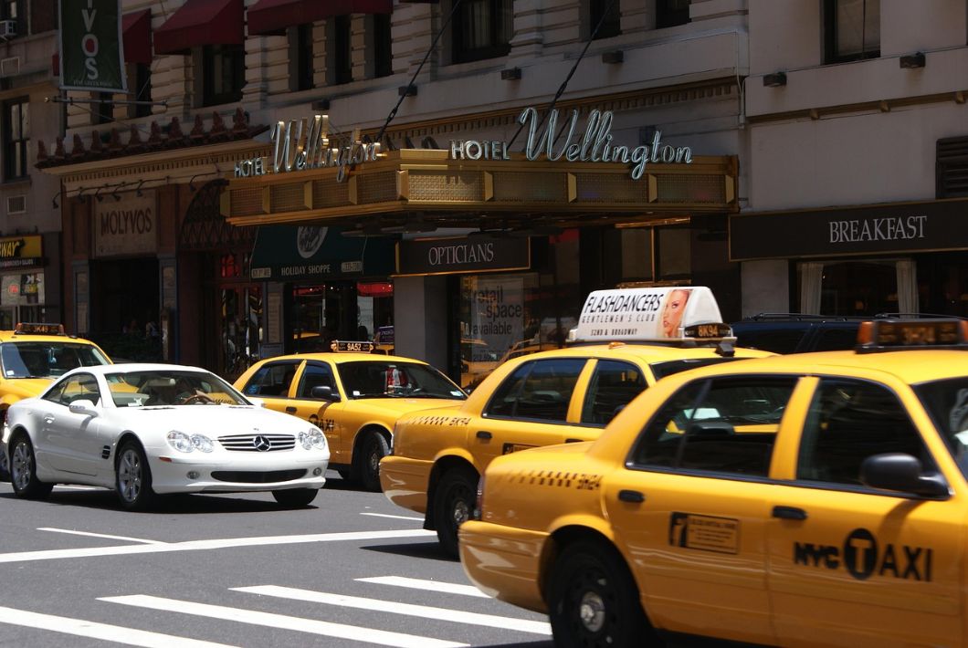 <b>Getting to Manhattan by Taxi from JFK Airport</b>