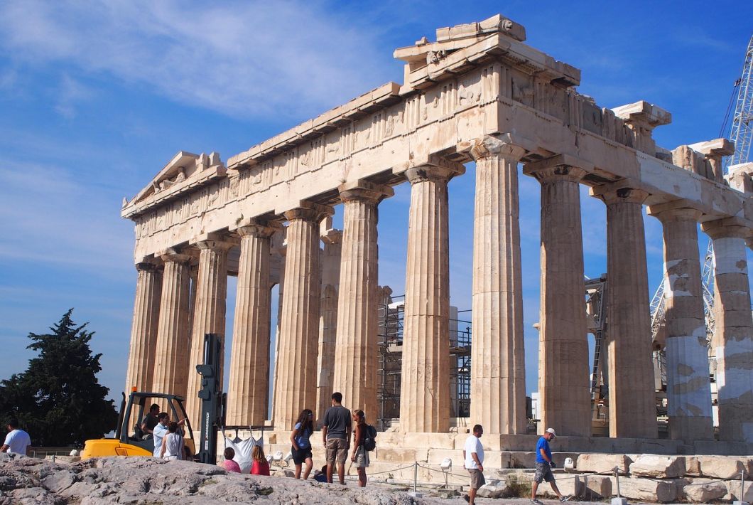 <b>Image by Simon Na from Pixabay</b>