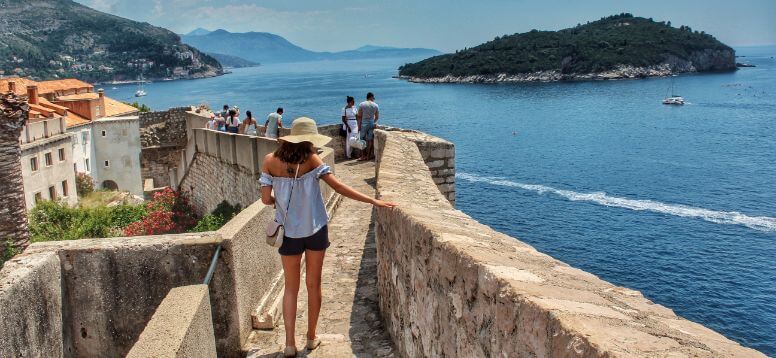 Best European Honeymoon Destinations - (with Hotels)