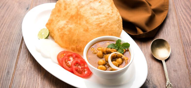 26 Indian Street Foods List Restaurants & Prices