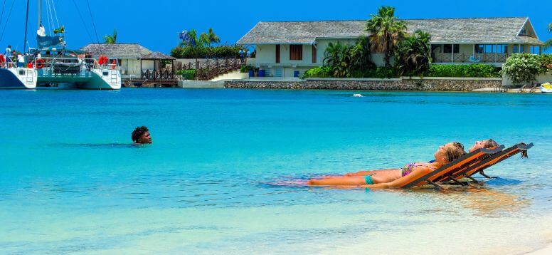 Best Caribbeans Hotels with Private Beaches