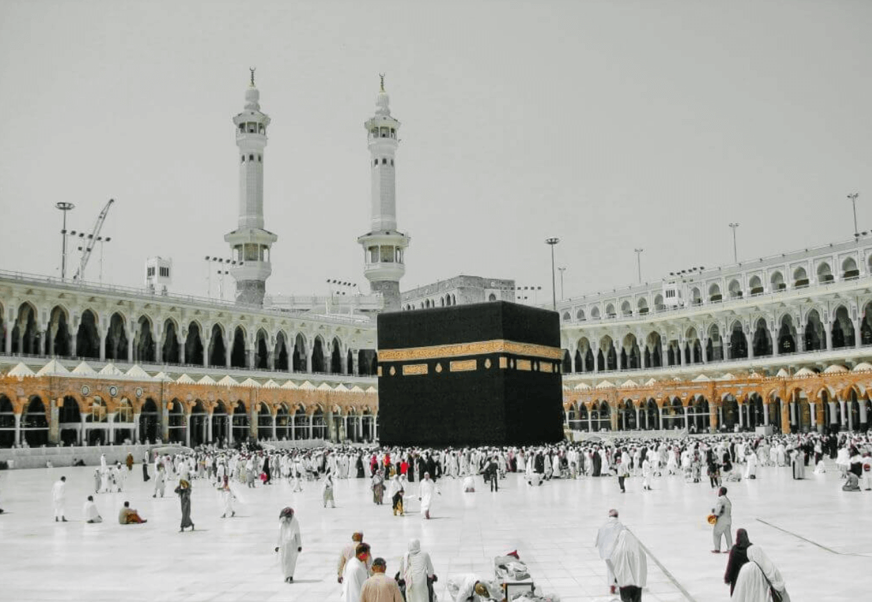 Photo by Sam Riz on Unsplash