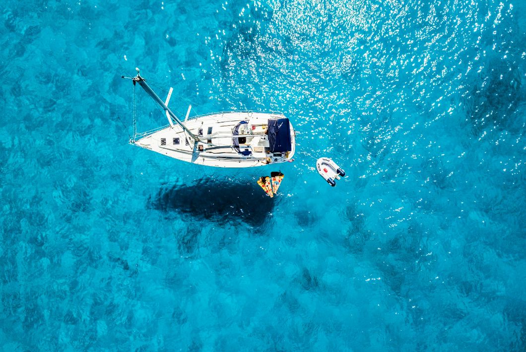 <b>Photo by Roberto H on Unsplash</b>