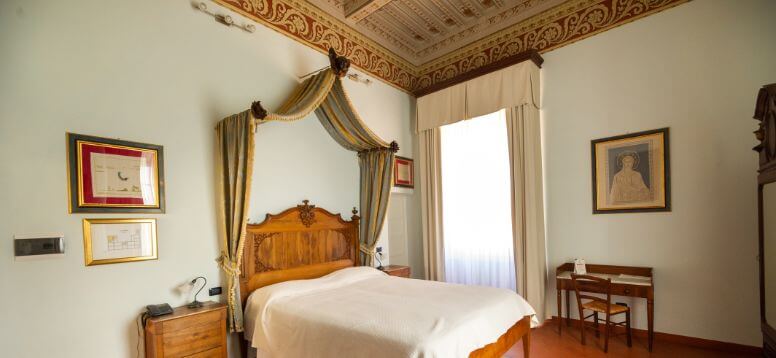 Rome's Best Hotels to Stay - Great Location & Prices