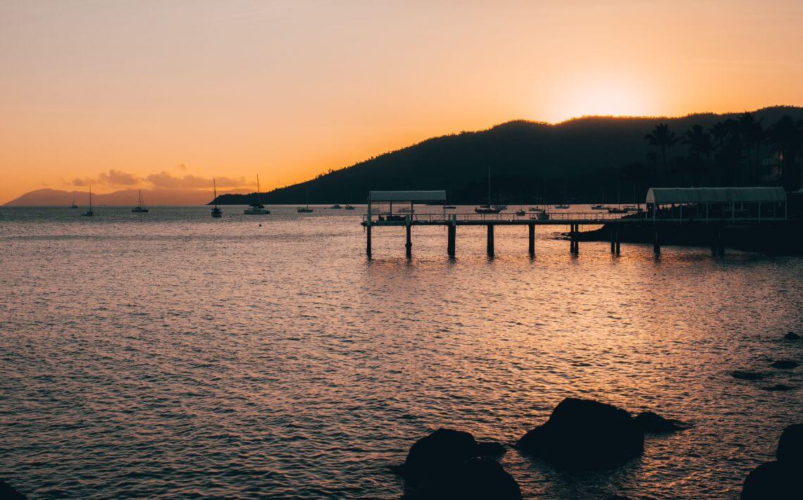 Whitsunday Transit  Proserpine Airport Transport To Airlie Beach