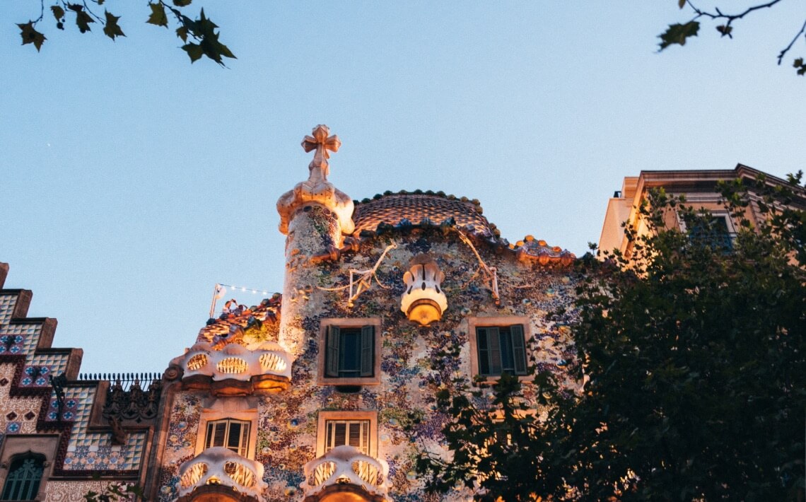 Girona Airport to Barcelona HassleFree Ride