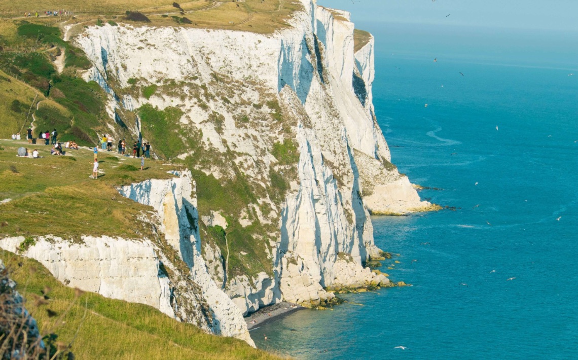 Philadelphia Airport to Dover Private Car Service